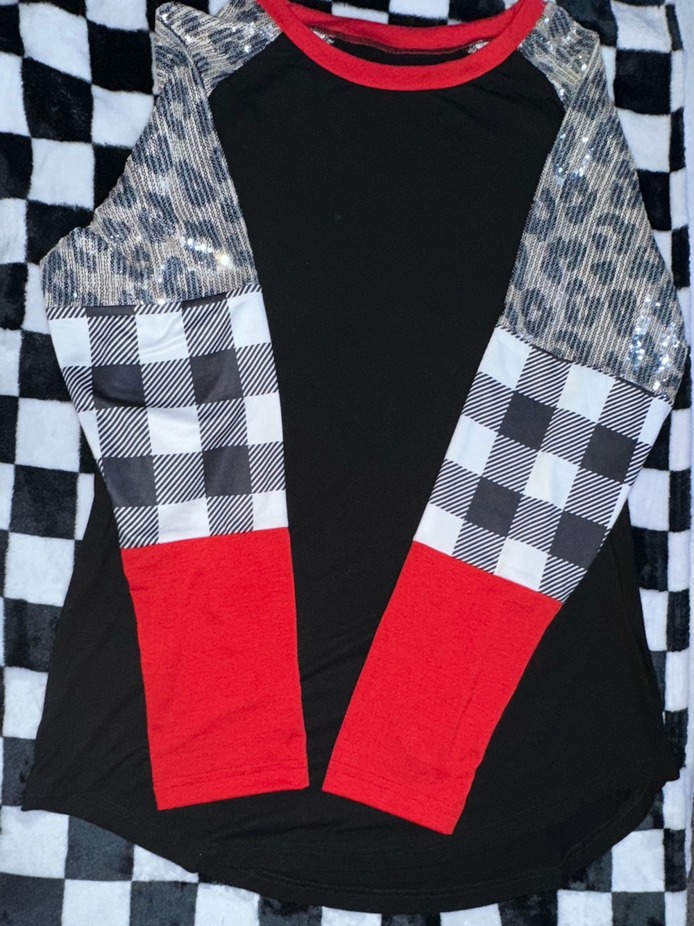 Crazy Train Cheetah Sequin Plaid Sleeve Top Womenโs M